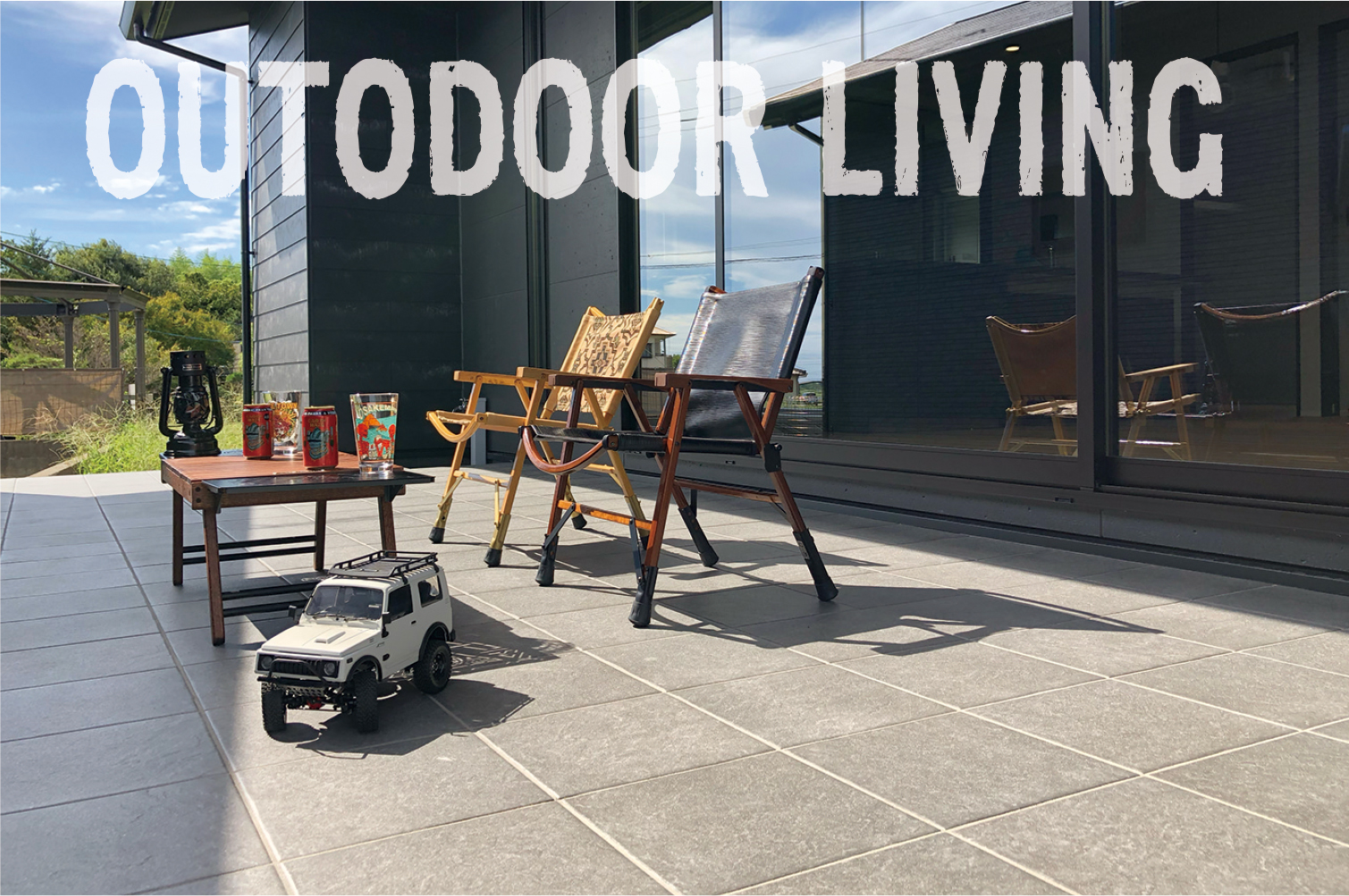 OUTDOOR LIVING